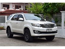 2015 Toyota Fortuner 3.0 (ปี 12-15) V SUV AT