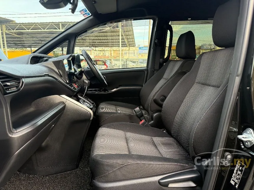 2018 Toyota Voxy ZS Kirameki Edition MPV