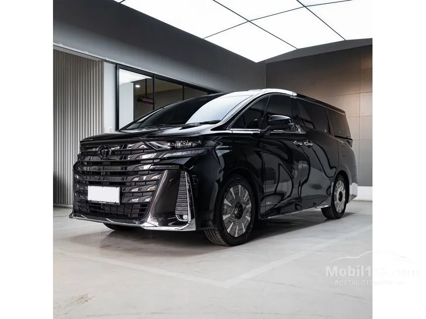 2026 Toyota Vellfire HEV VIP (Premium Color) MPV