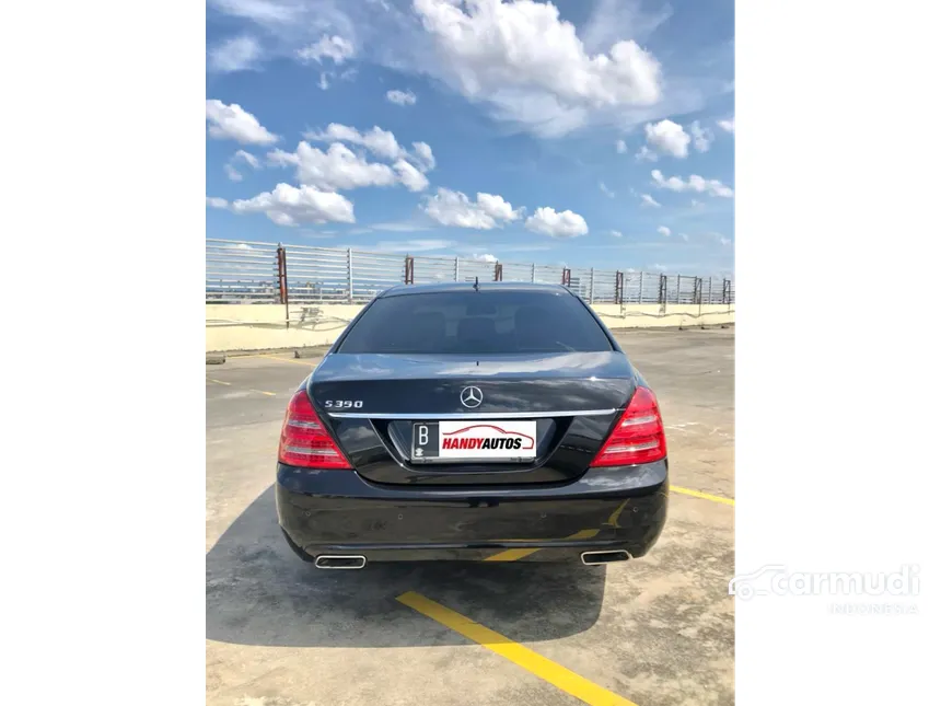 2011 Mercedes-Benz S300L Solitaire Sedan