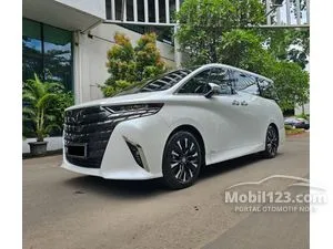 2025 Toyota Alphard 2.5 HEV (Premium Color) MPV