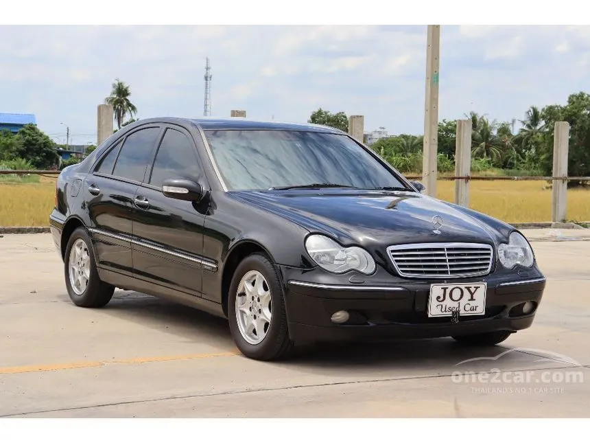 2002 Mercedes-Benz C200 Kompressor Elegance Sedan
