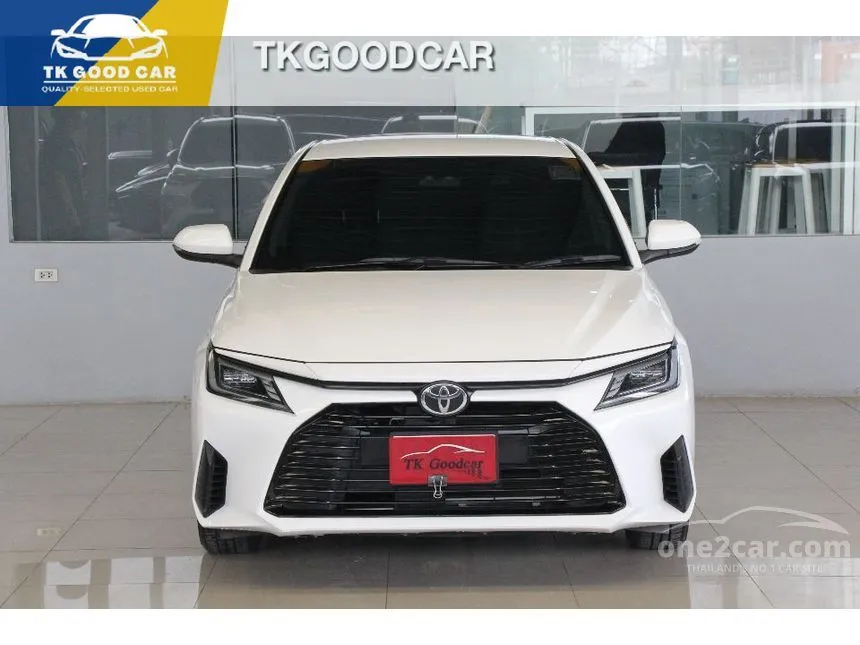 2023 Toyota Yaris Ativ Smart Sedan