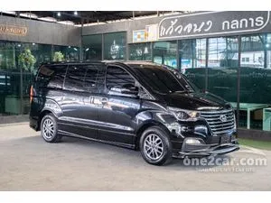 2019 Hyundai H-1 2.5 Deluxe Van
