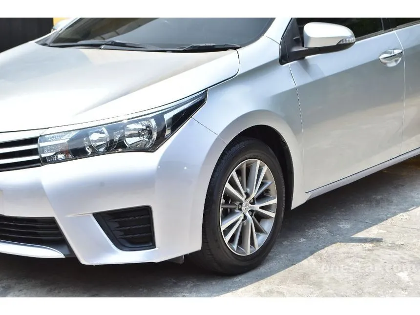 2016 Toyota Corolla Altis E Sedan