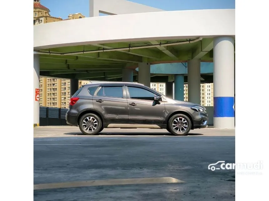 2022 Suzuki SX4 S-Cross Hatchback