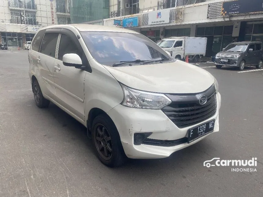 2015 Daihatsu Xenia X MPV