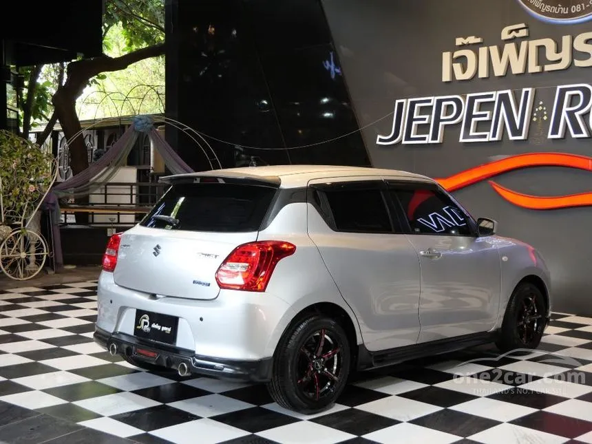 2022 Suzuki SWIFT GL Hatchback