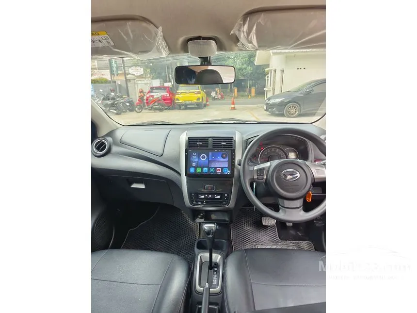 2020 Daihatsu Ayla R Deluxe Hatchback