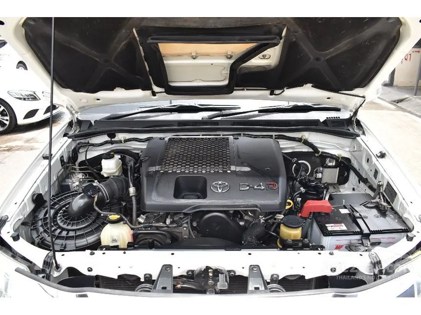 2013 Toyota FORTUNER V SUV