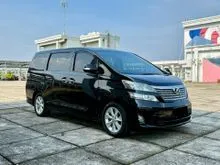 2011 Toyota Vellfire 2.4 V MPV