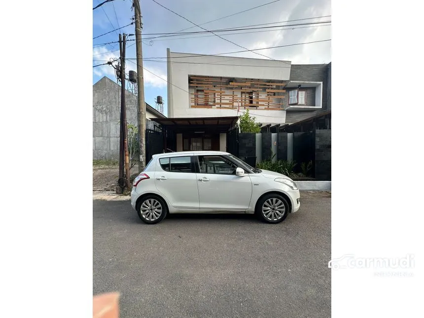 2013 Suzuki Swift GX Hatchback