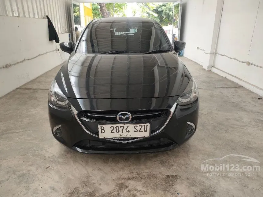 2017 Mazda 2 R Hatchback