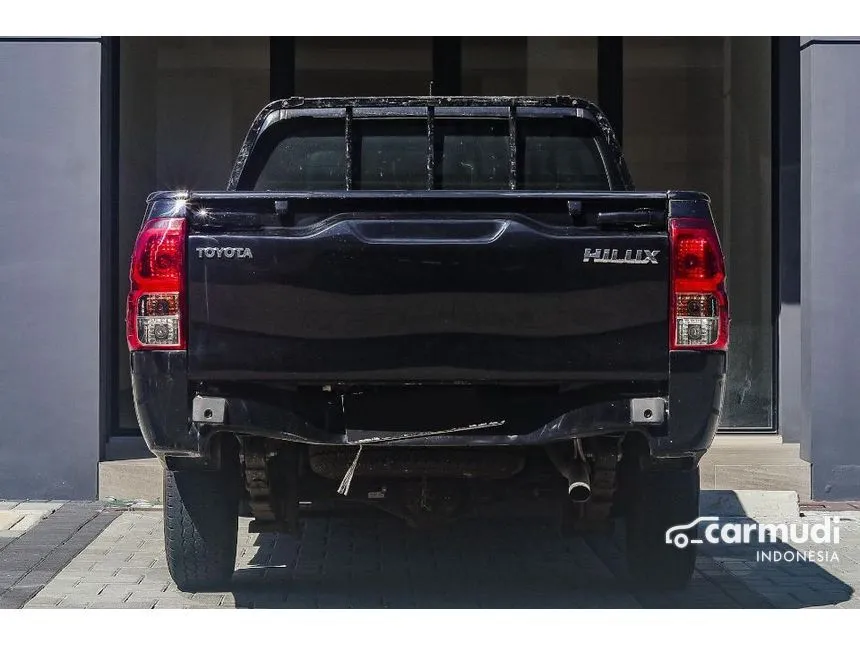 2022 Toyota Hilux Single Cab 4X2 (Diesel) Pickup