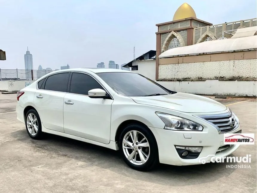 Jual Mobil Nissan Teana 2015 XV 2.5 di Banten Automatic Sedan Putih Rp 199.000.000