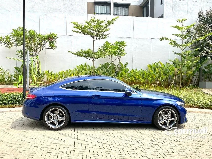 2017 Mercedes-Benz C200 AMG Sedan