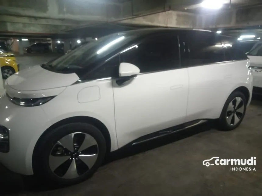 2024 Wuling Cloud EV EV Hatchback