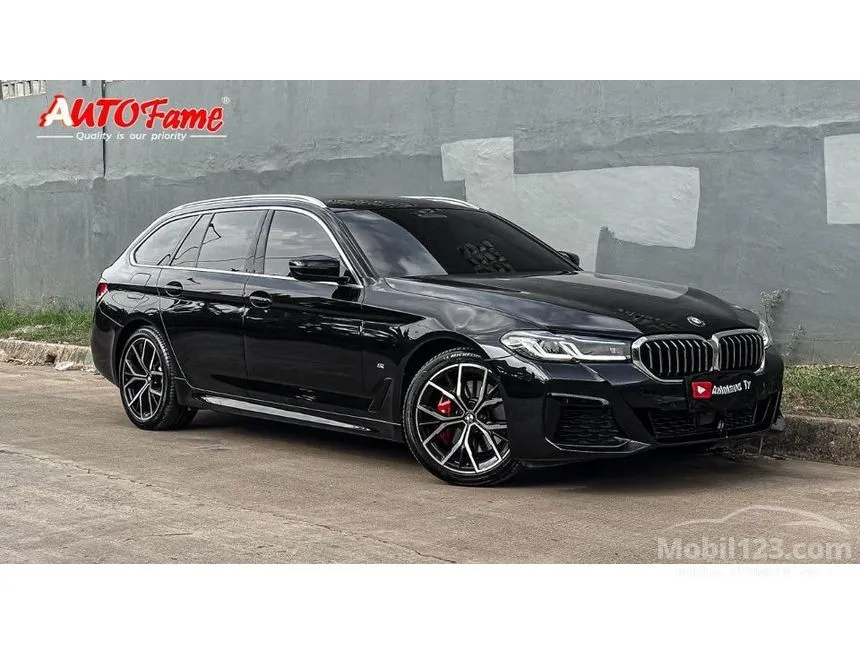 2022 BMW 530i M Sport Touring Wagon