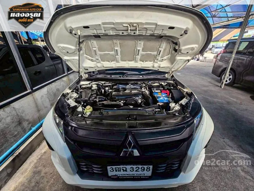 2021 Mitsubishi TRITON GL Mega Cab Pickup