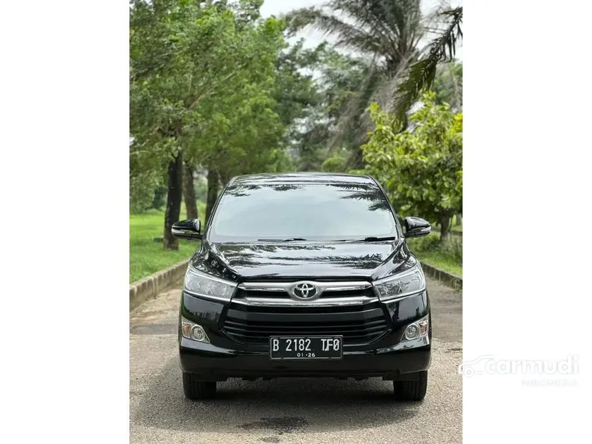 Jual Mobil Toyota Kijang Innova 2015 V 2.0 di Jawa Barat Automatic MPV Hitam Rp 229.000.000