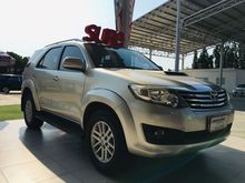 2013 Toyota Fortuner 3.0 (ปี 12-15) V SUV AT