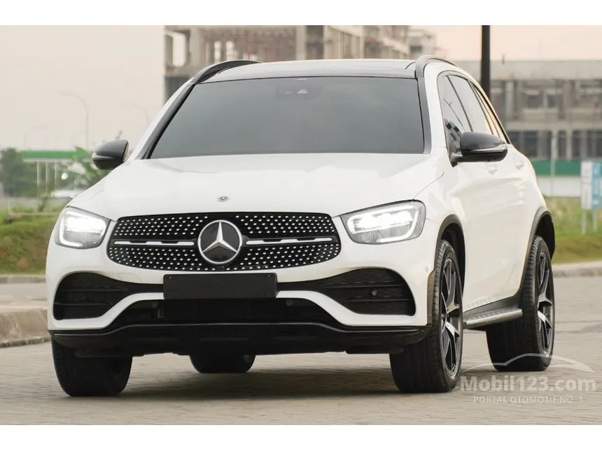 2022 Mercedes-Benz GLC200 Night Edition AMG Line SUV