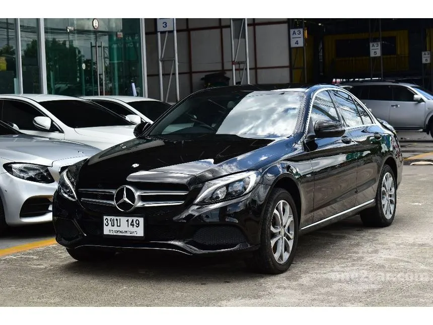 2017 Mercedes-Benz C350 e AMG Dynamic Sedan