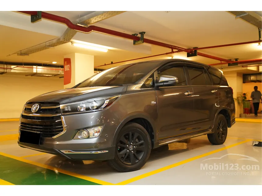 2018 Toyota Innova Venturer Wagon