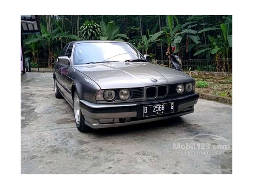 1991 BMW 520i 2.0  Sedan