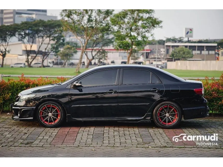 2010 Toyota Corolla Altis V Sedan