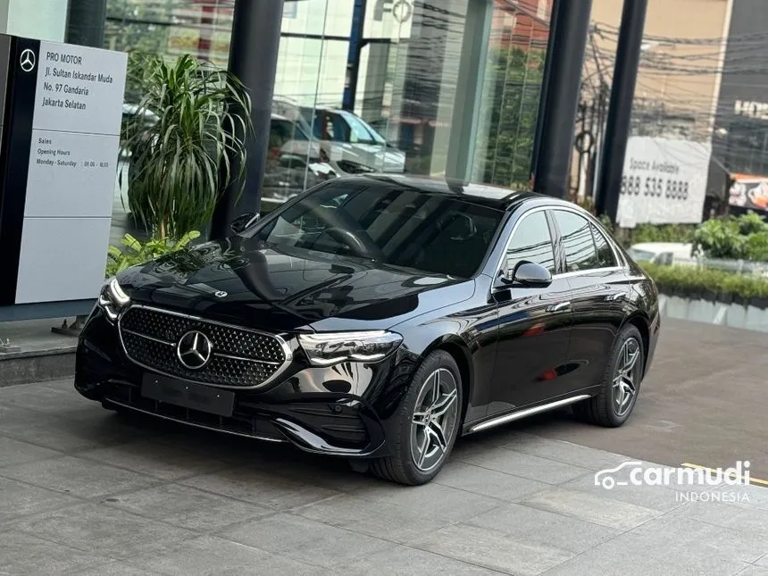 2025 Mercedes-Benz E300 AMG Line Sedan