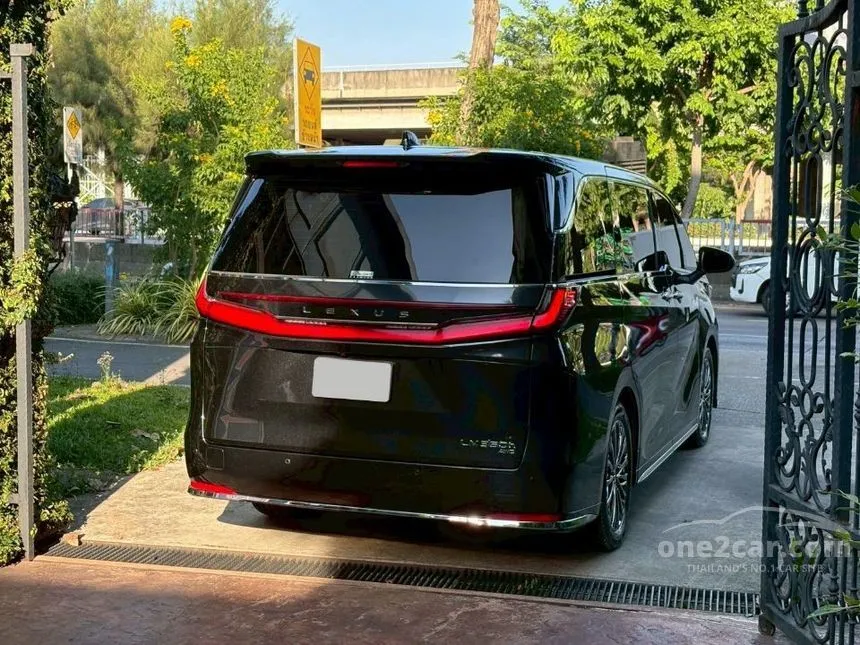 2025 Lexus LM350h Executive (7-Seater) Van