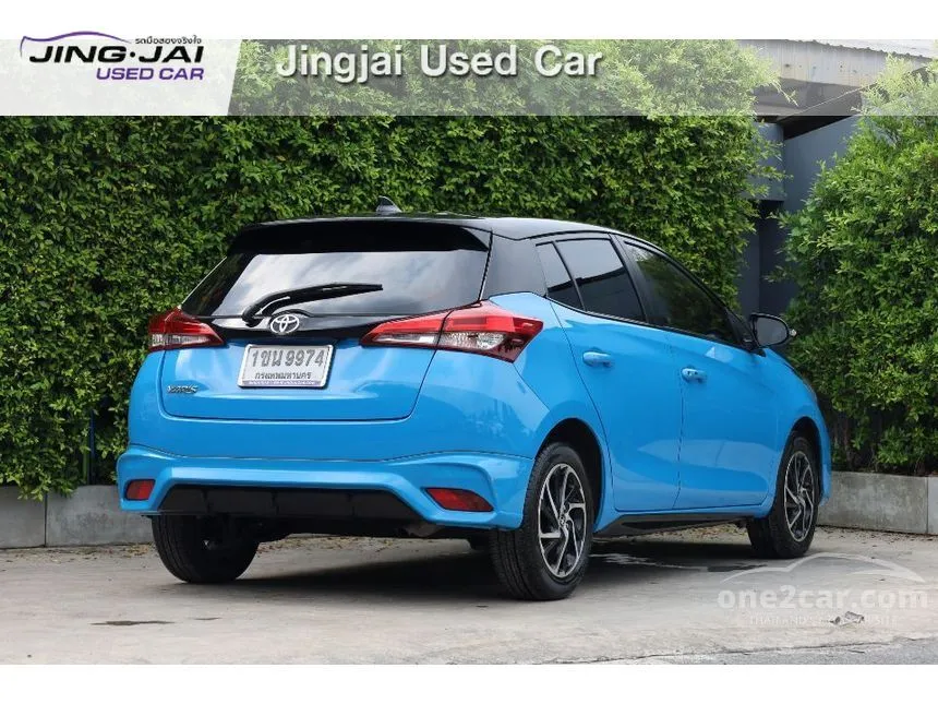 2020 Toyota YARIS Sport Premium Hatchback