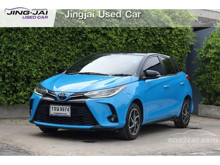 2020 Toyota YARIS Sport Premium Hatchback