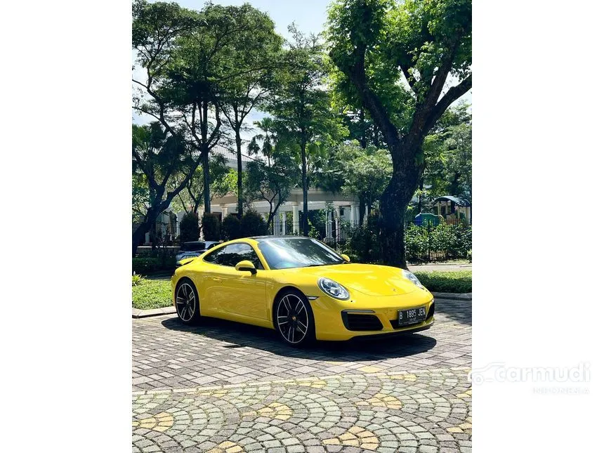 2018 Porsche 911 Carrera Coupe