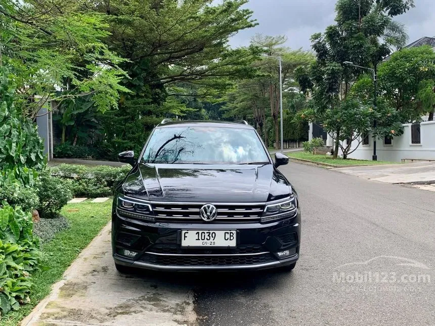 Jual Mobil Volkswagen Tiguan 2018 TSI 1.4 di DKI Jakarta Automatic SUV Hitam Rp 300.000.000