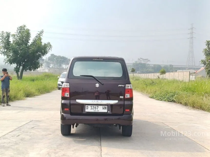 2013 Suzuki APV GX Arena Van