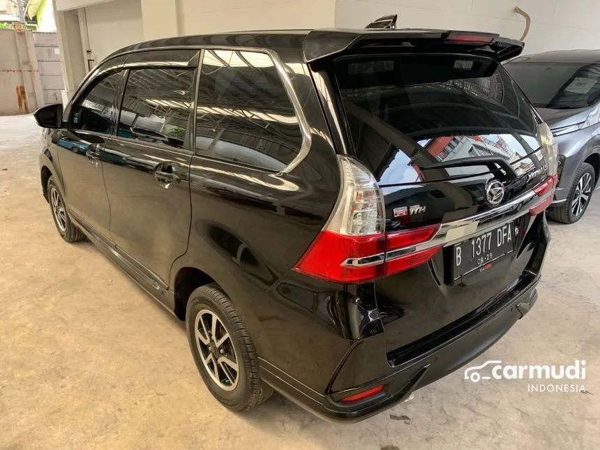 2021 Daihatsu Xenia R Deluxe MPV