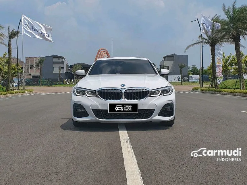 2021 BMW 330i M Sport Sedan