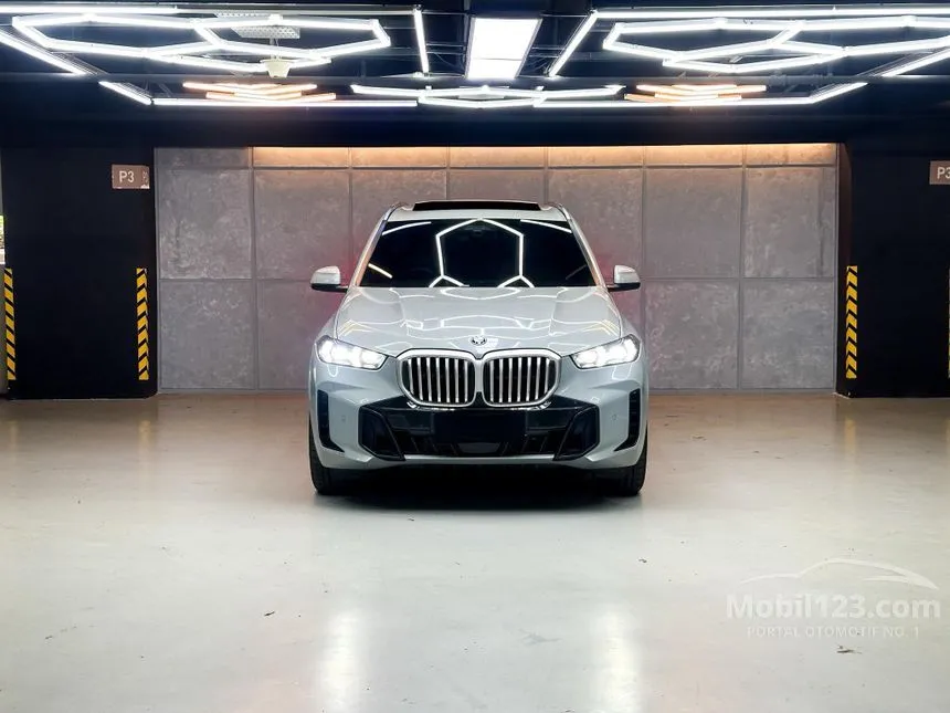 2024 BMW X5 xDrive40i M Sport SUV