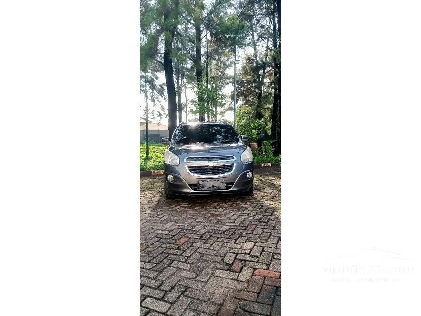 Jual Mobil Chevrolet Spin 2013 LTZ 1.5 di Jawa Barat Automatic SUV Abu