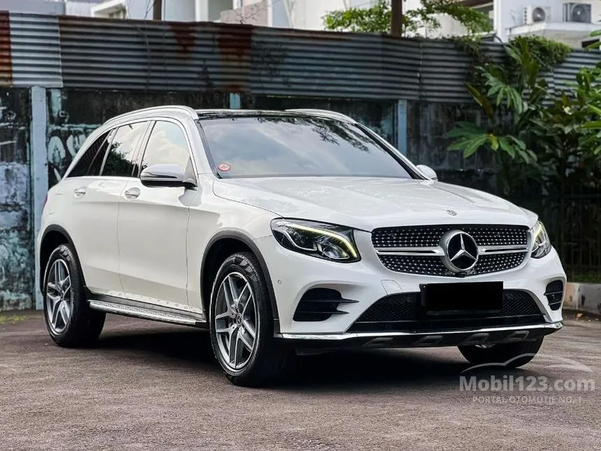 2018 Mercedes-Benz GLC200 AMG SUV