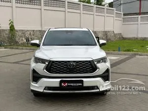 2023 Toyota Kijang Innova Zenix 2.0 Q HV TSS ( Premium Color) MPV