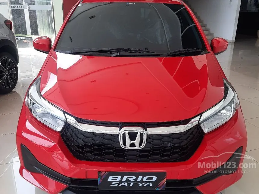 Jual Mobil Honda Brio 2024 E Satya 1.2 di Jawa Barat Automatic Hatchback Merah Rp 183.300.000