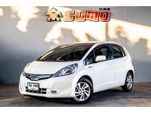 2013 Honda Jazz 1.3 (ปี 08-14) Hybrid Hatchback AT