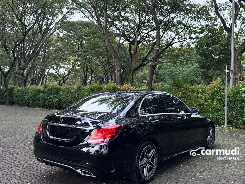 2019 Mercedes-Benz C300 AMG Line Sedan