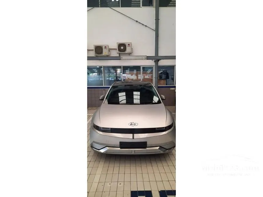 2025 Hyundai IONIQ 5 Signature Long Range SUV