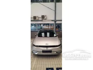 2025 Hyundai IONIQ 5 Signature Long Range SUV