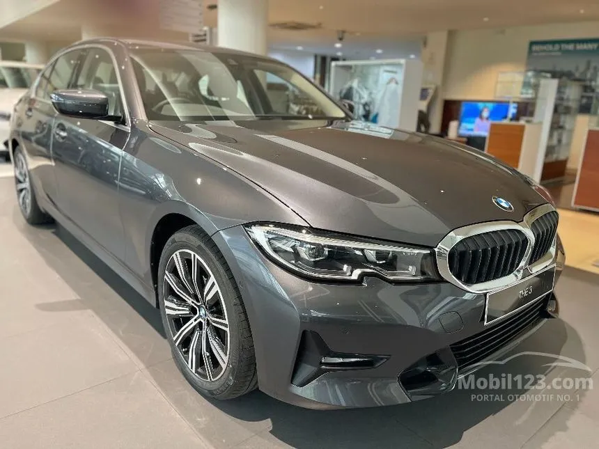 Jual Mobil BMW 320i 2022 Sport 2.0 di DKI Jakarta Automatic Sedan Abu ...