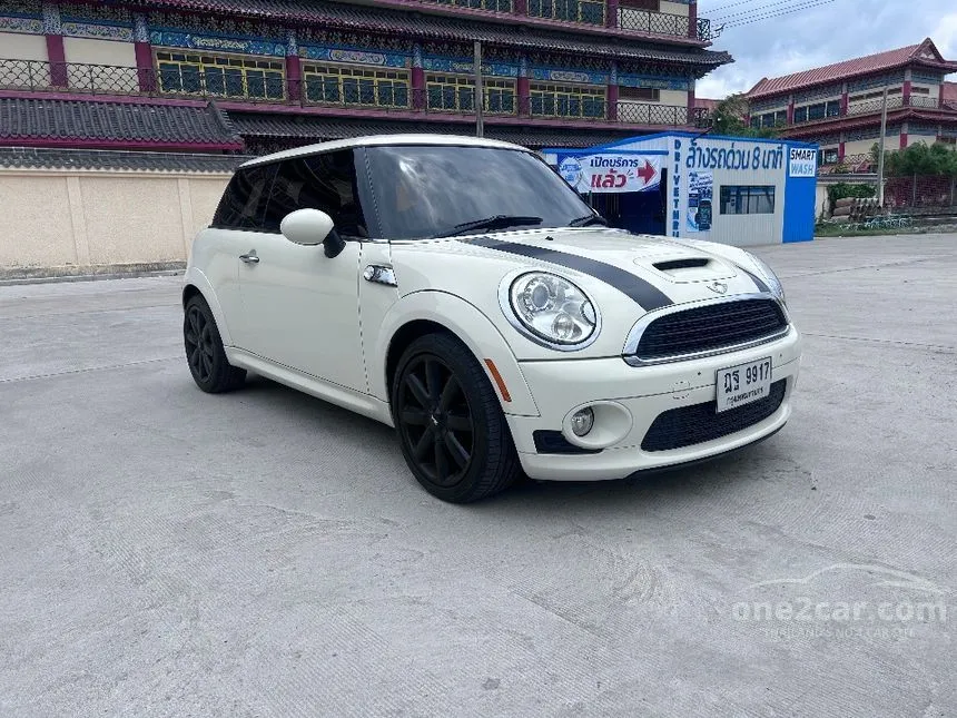 2010 Mini ONE Hatchback